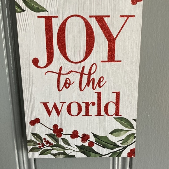 NWT Beautiful Glittered Joy To The World Wooden Holiday Gift Tag Decoration Sign - Picture 3 of 11